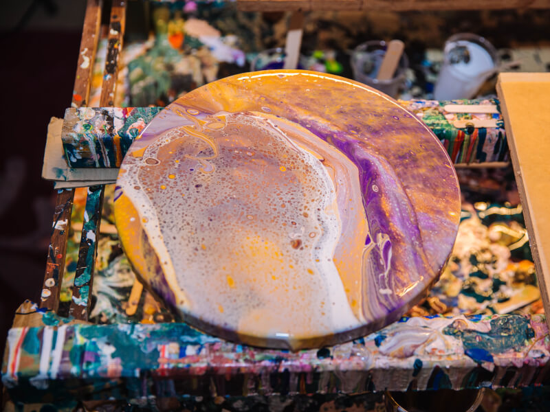 Acrylic paint pouring